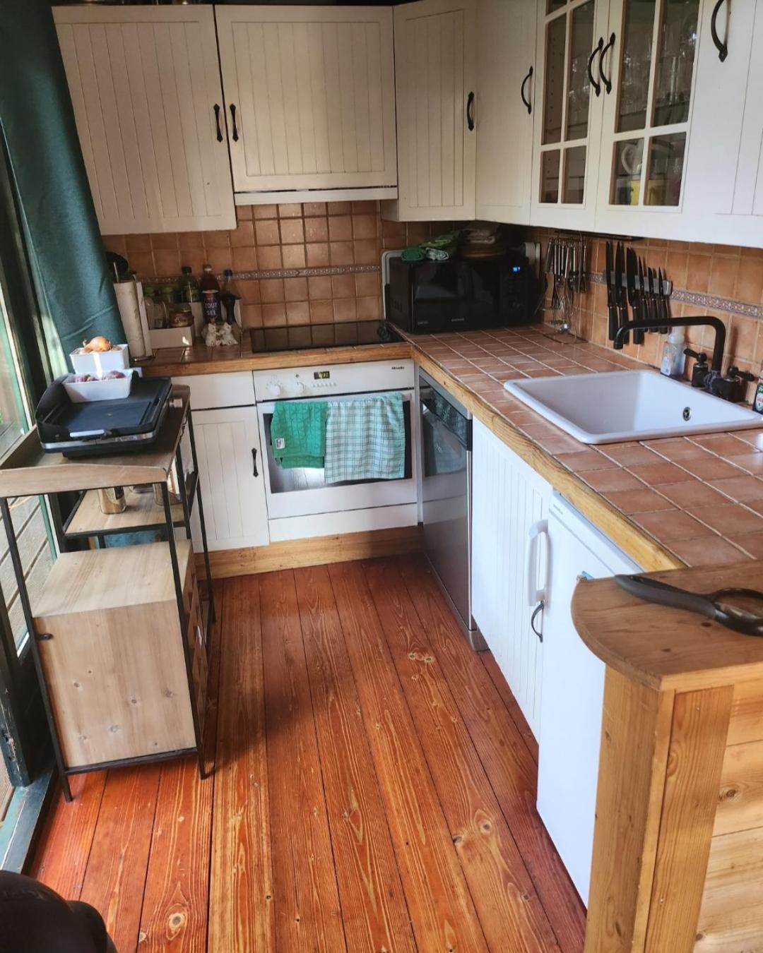 Le Chalet Du Cerf - Chambre D'Hote Somme-Leuze Bagian luar foto